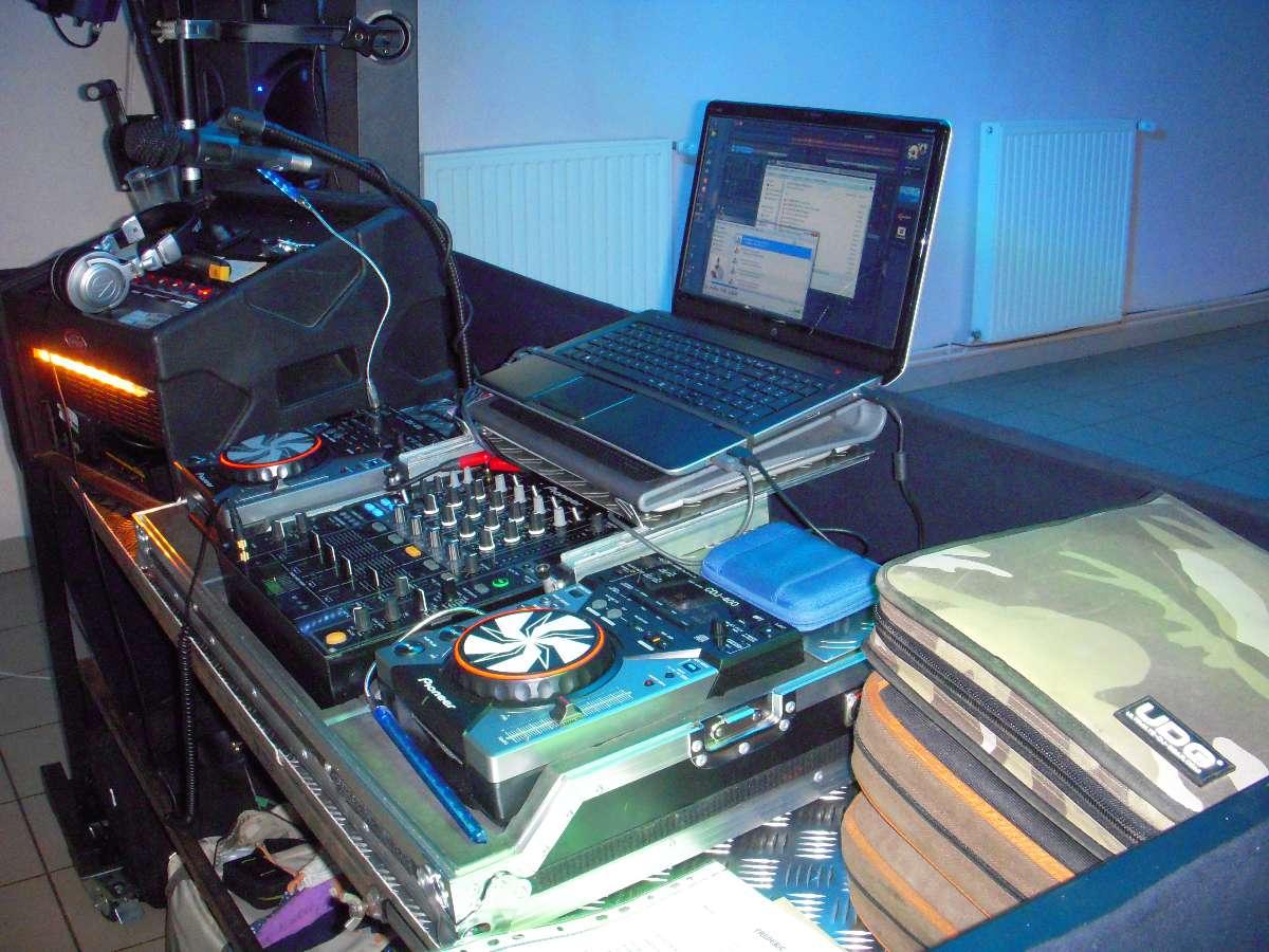 Un DJ pour une inauguration